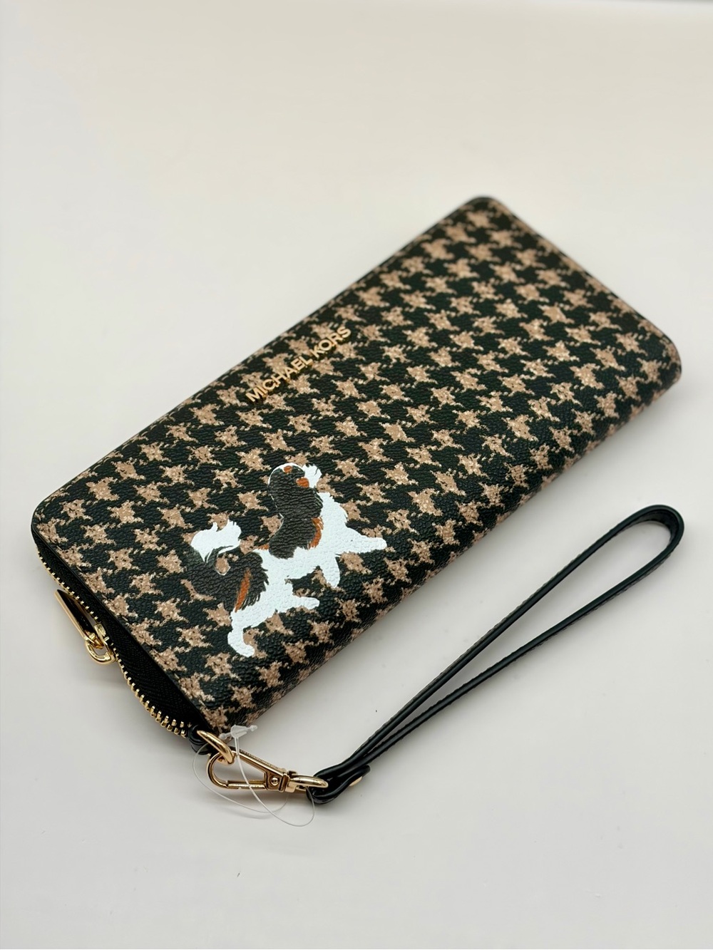 Michael Kors Black & Beige Houndstooth Continental Wallet with Dog Appliqué - Picture 9 of 14